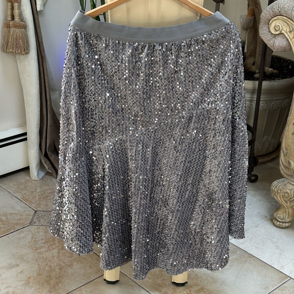 Sparkling Silver Sequin Skirt size 0X Holiday Gorgeous Piece Calvin Klein NY
